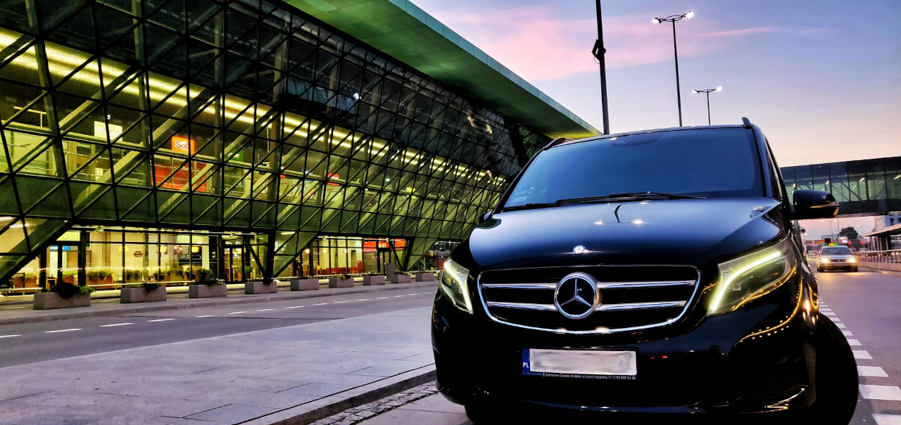 Private airport transfer from Krakow Airport - English Speaking Driver
